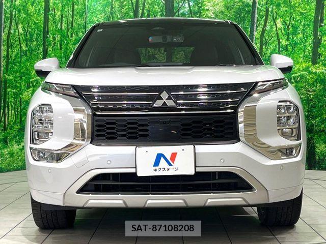 Mitsubishi OUTLANDER PHEV 2022-07 8871801-16