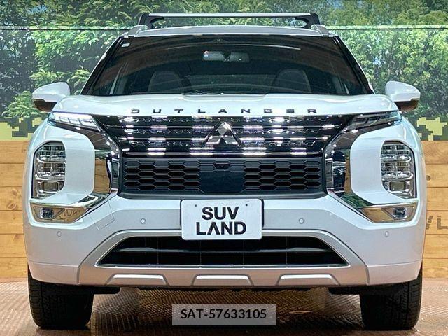 Mitsubishi OUTLANDER PHEV 2023-12 8871802-15