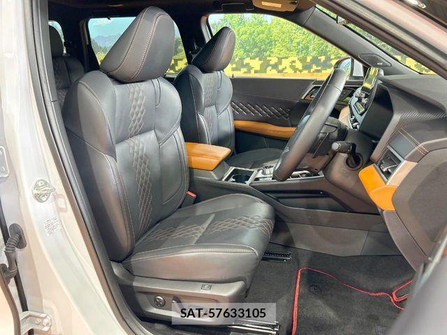Mitsubishi OUTLANDER PHEV 2023-12 8871802-8