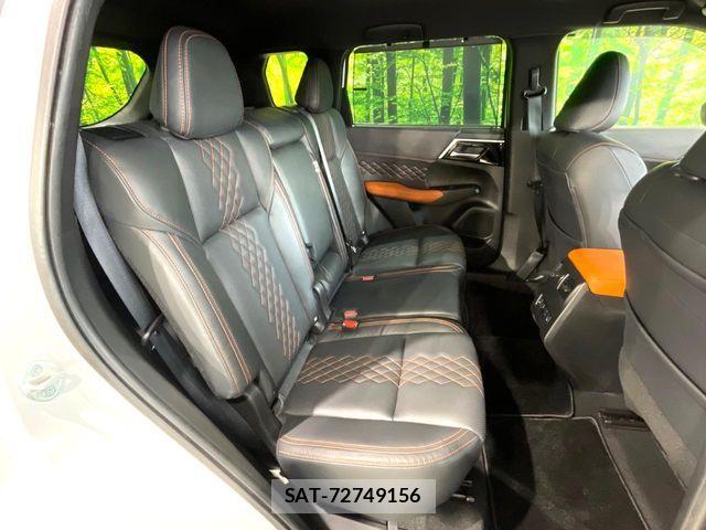 Mitsubishi OUTLANDER PHEV 2022-06 8881479-9