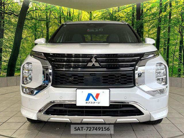 Mitsubishi OUTLANDER PHEV 2022-06 8881479-15
