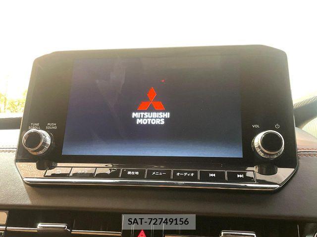 Mitsubishi OUTLANDER PHEV 2022-06 8881479-4