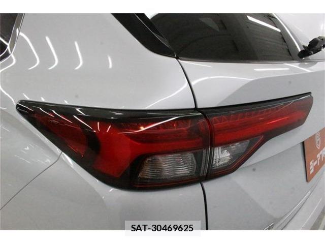 Mitsubishi OUTLANDER PHEV 2022-02 8881480-17
