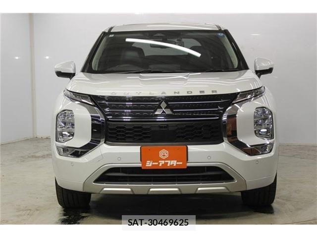 Mitsubishi OUTLANDER PHEV 2022-02 8881480-1
