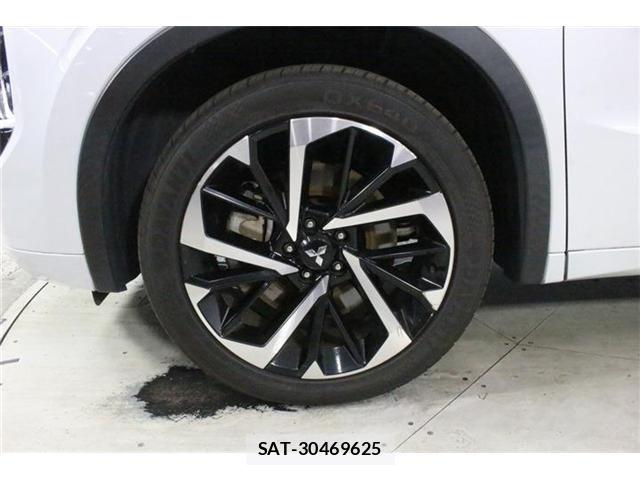 Mitsubishi OUTLANDER PHEV 2022-02 8881480-23
