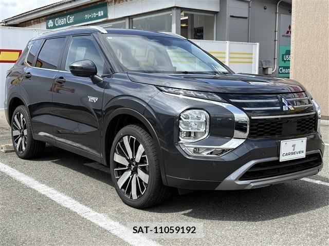 Mitsubishi OUTLANDER PHEV 2025-09 8881474-1