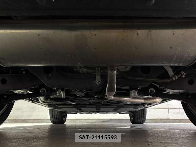 Mitsubishi OUTLANDER PHEV 2022-09 8881475-10