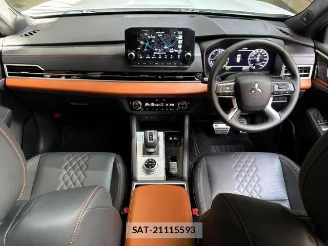 Mitsubishi OUTLANDER PHEV 2022-09 8881475-1