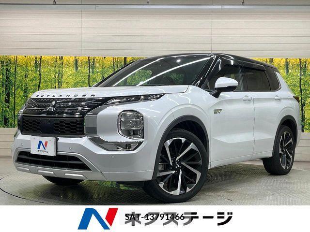 Mitsubishi OUTLANDER PHEV 2022-08 8881476-0