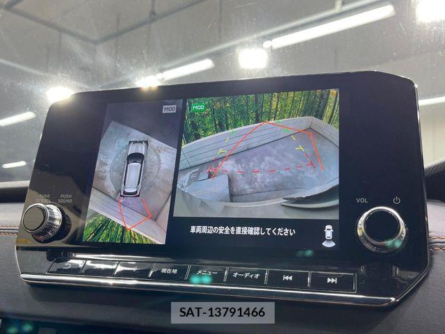 Mitsubishi OUTLANDER PHEV 2022-08 8881476-4