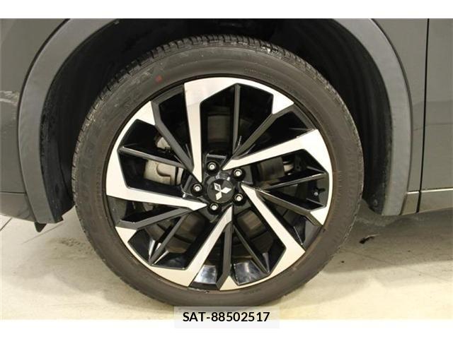 Mitsubishi OUTLANDER PHEV 2022-06 8881478-24
