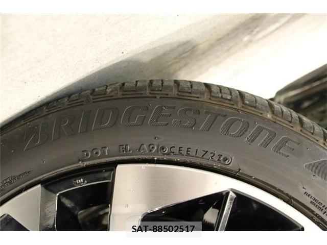 Mitsubishi OUTLANDER PHEV 2022-06 8881478-25