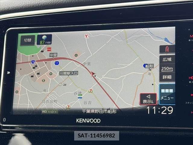 Mitsubishi OUTLANDER PHEV 2021-11 8881482-20
