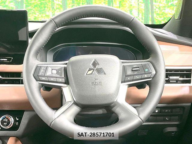 Mitsubishi OUTLANDER PHEV 2025-09 8881472-11