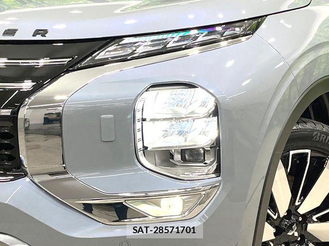 Mitsubishi OUTLANDER PHEV 2025-09 8881472-12