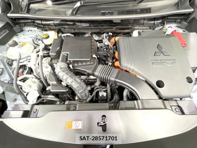 Mitsubishi OUTLANDER PHEV 2025-09 8881472-17