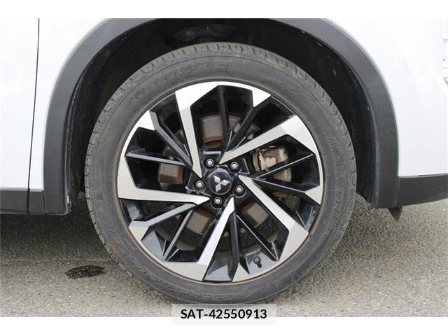 Mitsubishi OUTLANDER PHEV 2022-06 8881481-18