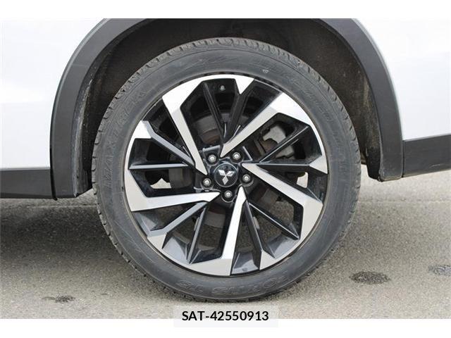 Mitsubishi OUTLANDER PHEV 2022-06 8881481-20