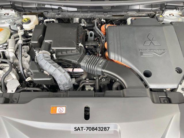 Mitsubishi OUTLANDER PHEV 2022-09 8881477-17