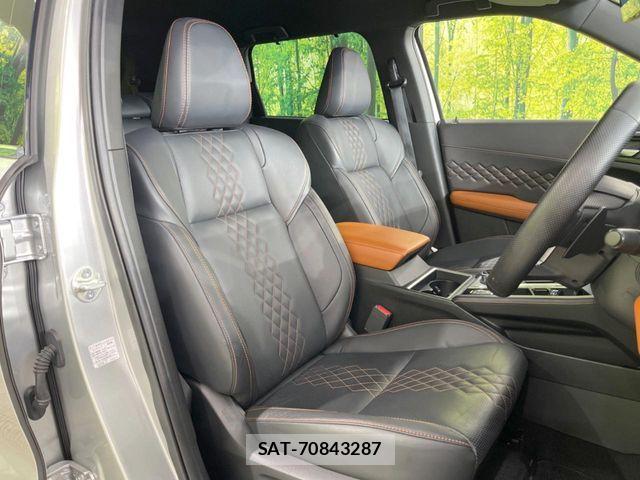 Mitsubishi OUTLANDER PHEV 2022-09 8881477-7