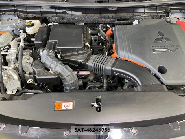 Mitsubishi OUTLANDER PHEV 2025-06 8884150-18