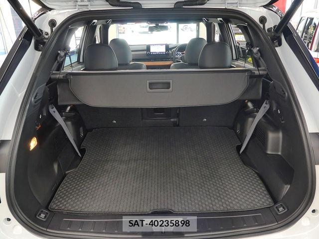 Mitsubishi OUTLANDER PHEV 2024-08 8884153-18