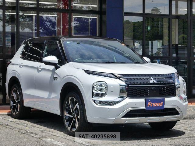 Mitsubishi OUTLANDER PHEV 2024-08 8884153-4