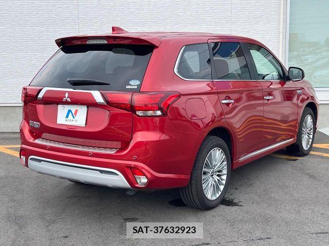 Mitsubishi OUTLANDER PHEV 2018-12 8884158-16