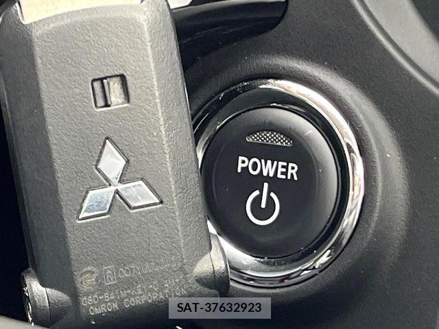 Mitsubishi OUTLANDER PHEV 2018-12 8884158-6