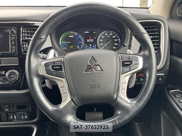 Mitsubishi OUTLANDER PHEV 2018-12 8884158-7