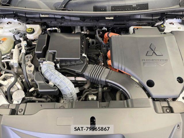 Mitsubishi OUTLANDER PHEV 2022-04 8884155-18