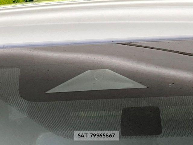 Mitsubishi OUTLANDER PHEV 2022-04 8884155-6