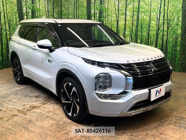 Mitsubishi OUTLANDER PHEV 2022-11 8884154-10