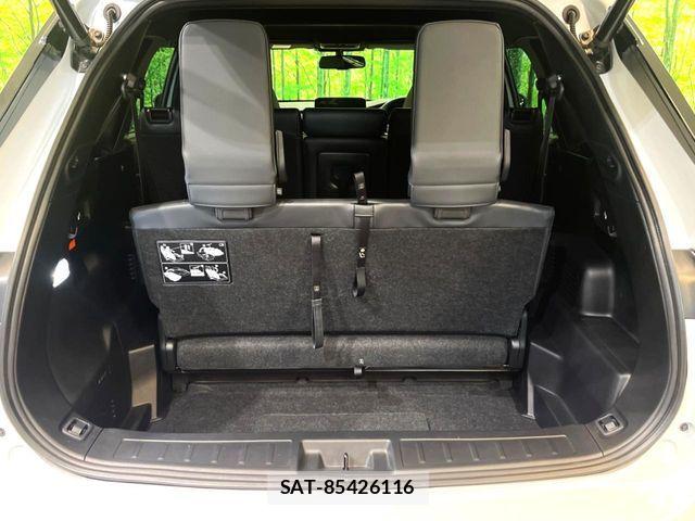 Mitsubishi OUTLANDER PHEV 2022-11 8884154-13