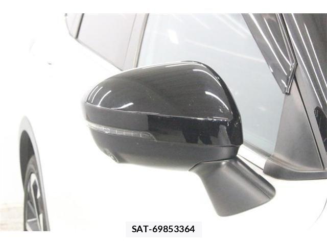 Mitsubishi OUTLANDER PHEV 2022-06 8884156-9