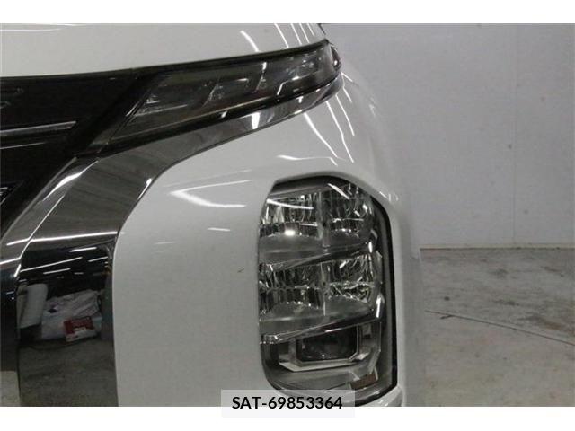 Mitsubishi OUTLANDER PHEV 2022-06 8884156-14