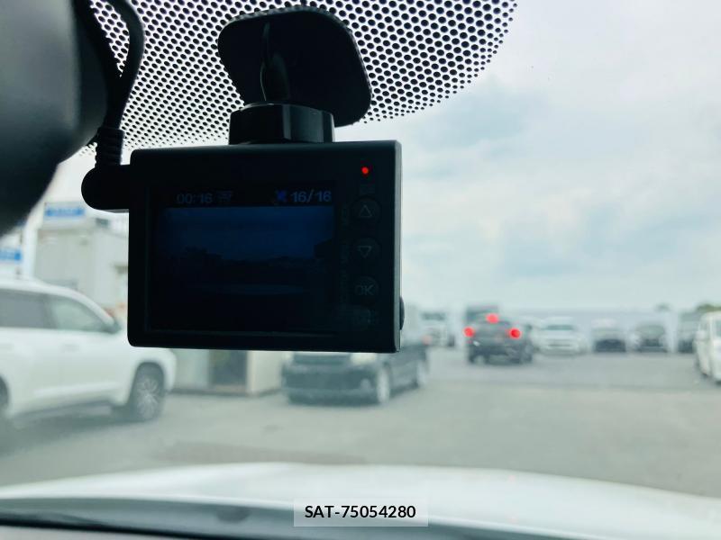 Mitsubishi OUTLANDER PHEV 2019 1218391-25