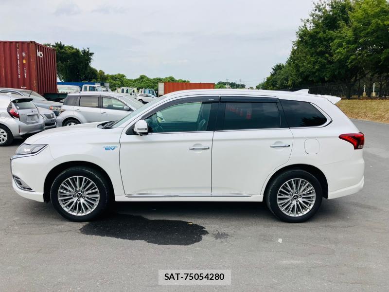 Mitsubishi OUTLANDER PHEV 2019 1218391-6
