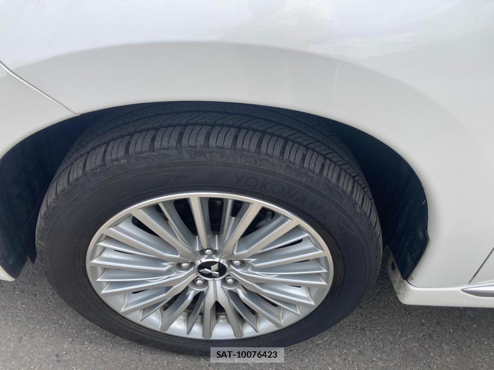 Mitsubishi OUTLANDER 2018 1289526-29