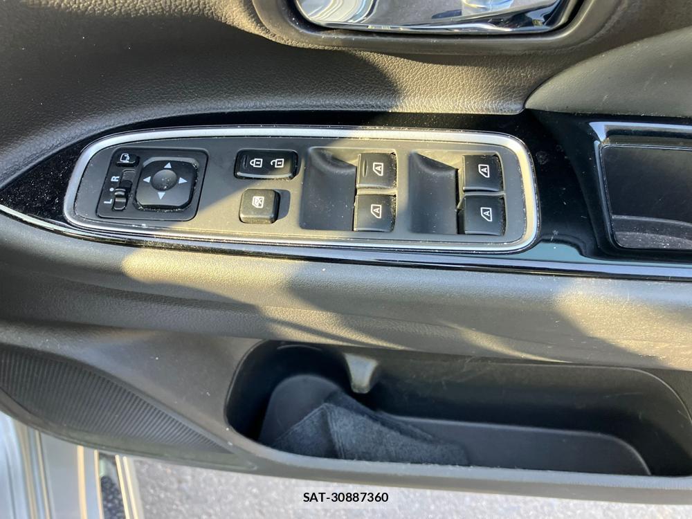 Mitsubishi OUTLANDER PHEV 2018 1289551-23