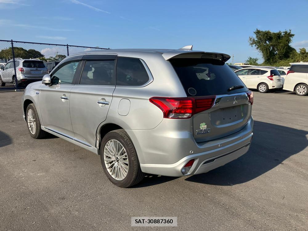 Mitsubishi OUTLANDER PHEV 2018 1289551-2