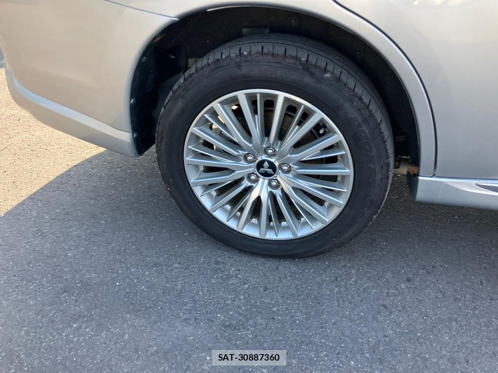 Mitsubishi OUTLANDER PHEV 2018 1289551-33