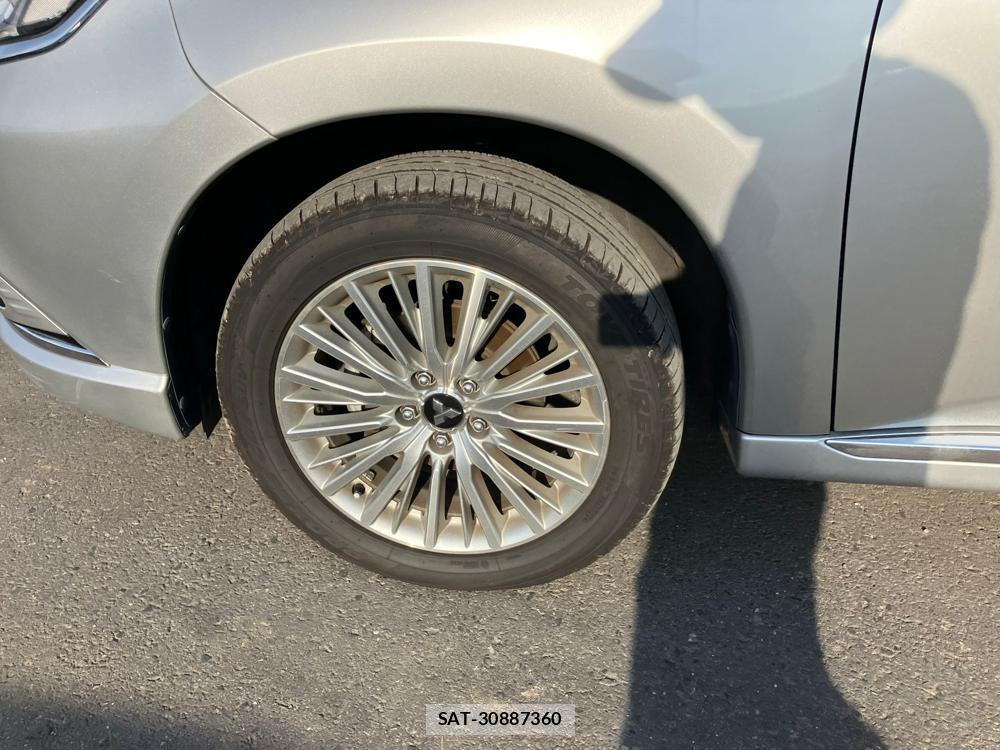 Mitsubishi OUTLANDER PHEV 2018 1289551-35