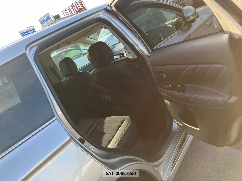Mitsubishi OUTLANDER PHEV 2018 1289551-8