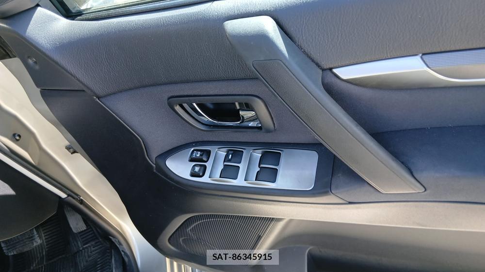 Mitsubishi PAJERO 2007 1173824-17