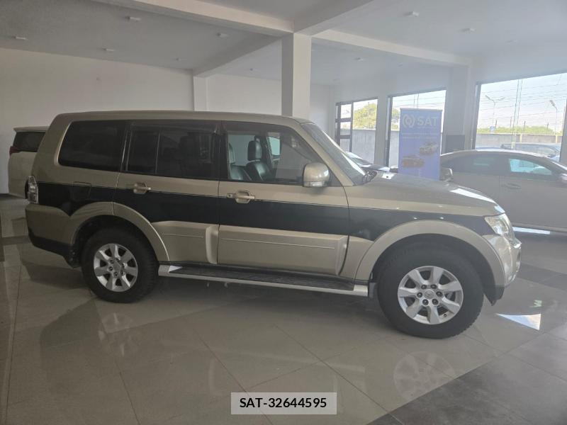 Mitsubishi PAJERO 2009 1173828-2