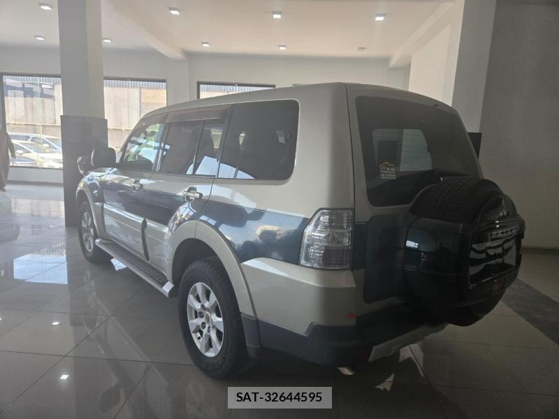 Mitsubishi PAJERO 2009 1173828-4