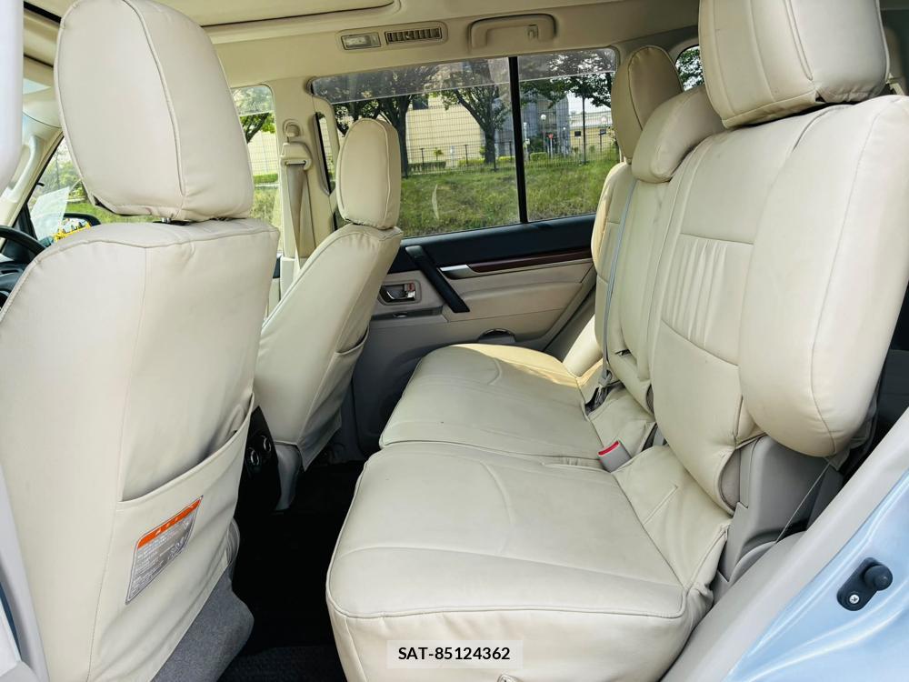 Mitsubishi PAJERO 2009 7223065-9