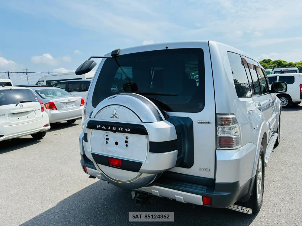 Mitsubishi PAJERO 2009 7223065-4