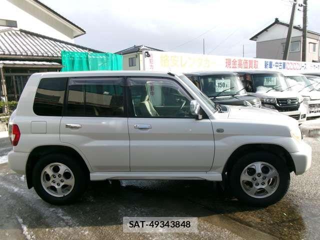 Mitsubishi PAJERO IO 2006-05 4976023-3